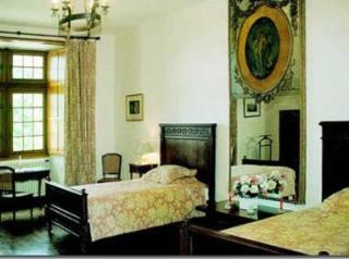 Chateau De Crazannes Екстериор снимка
